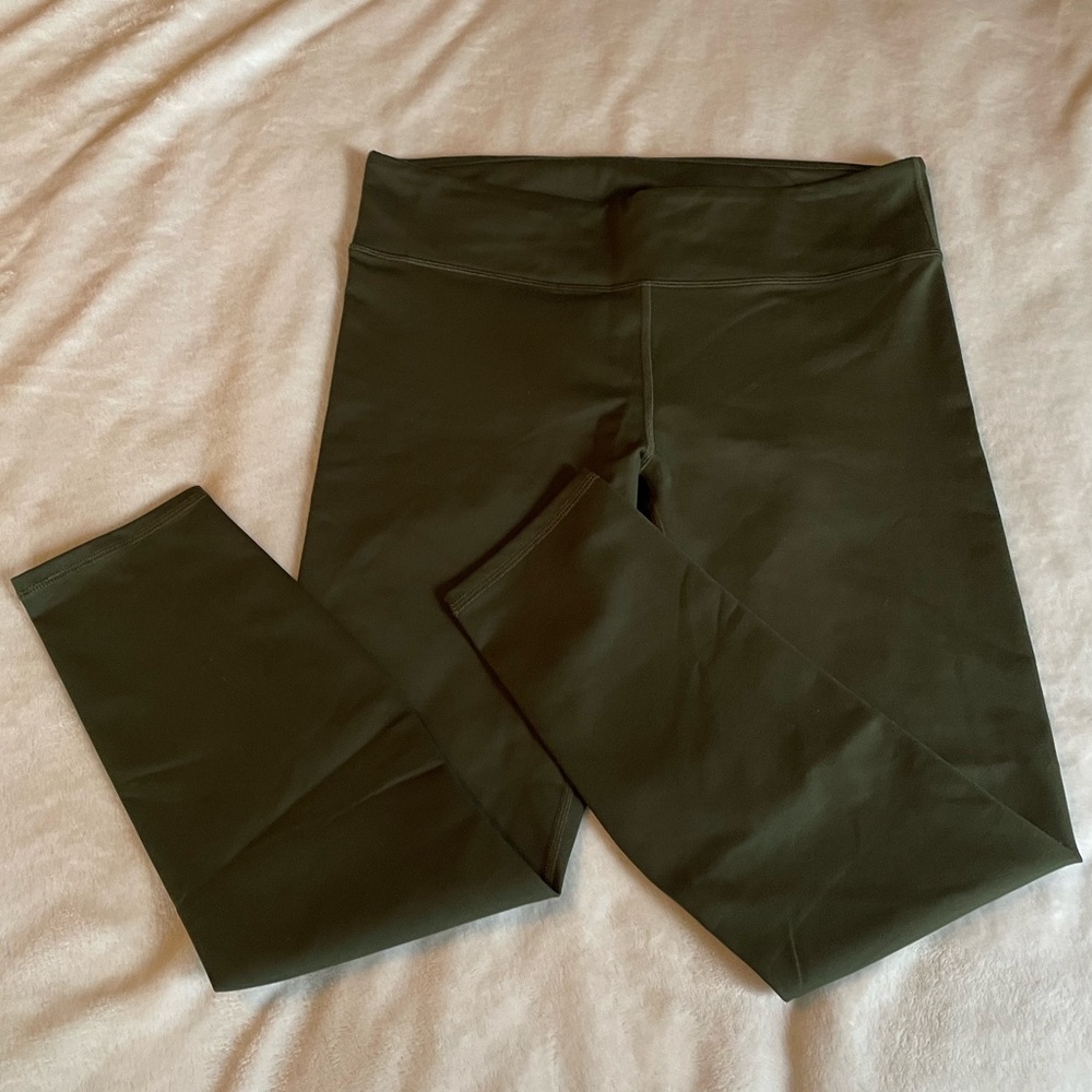 Fabletics bundle - Picture 5 of 6